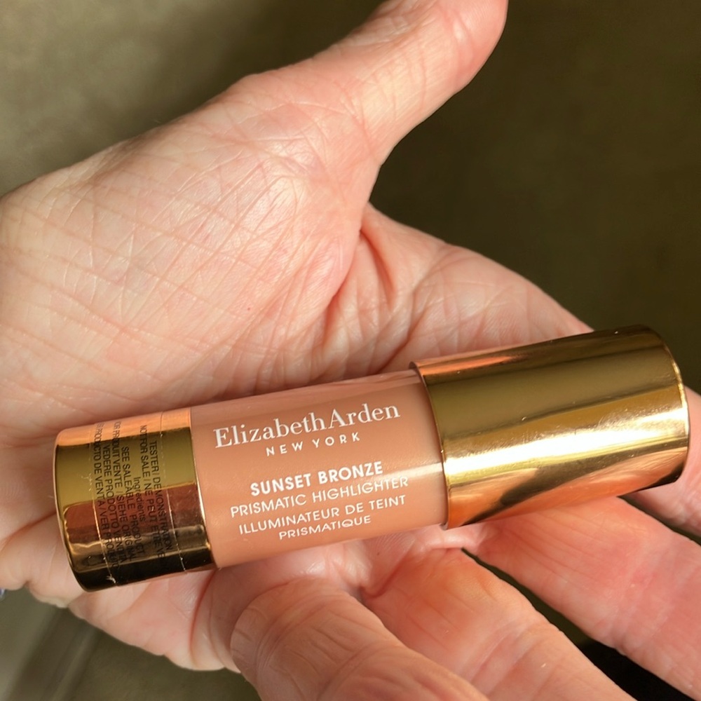 Elizabeth Arden Sunset Bronze Highlighter NWT Rare